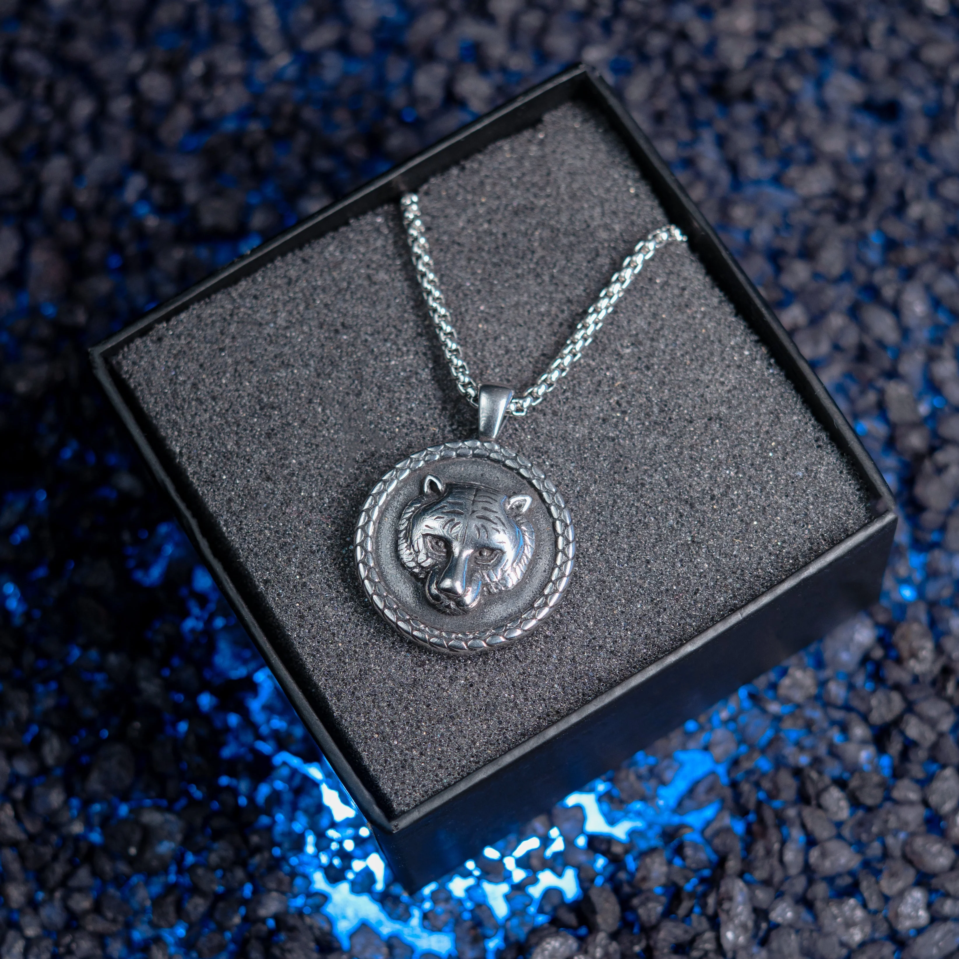 BEAR PENDANT - Image 3
