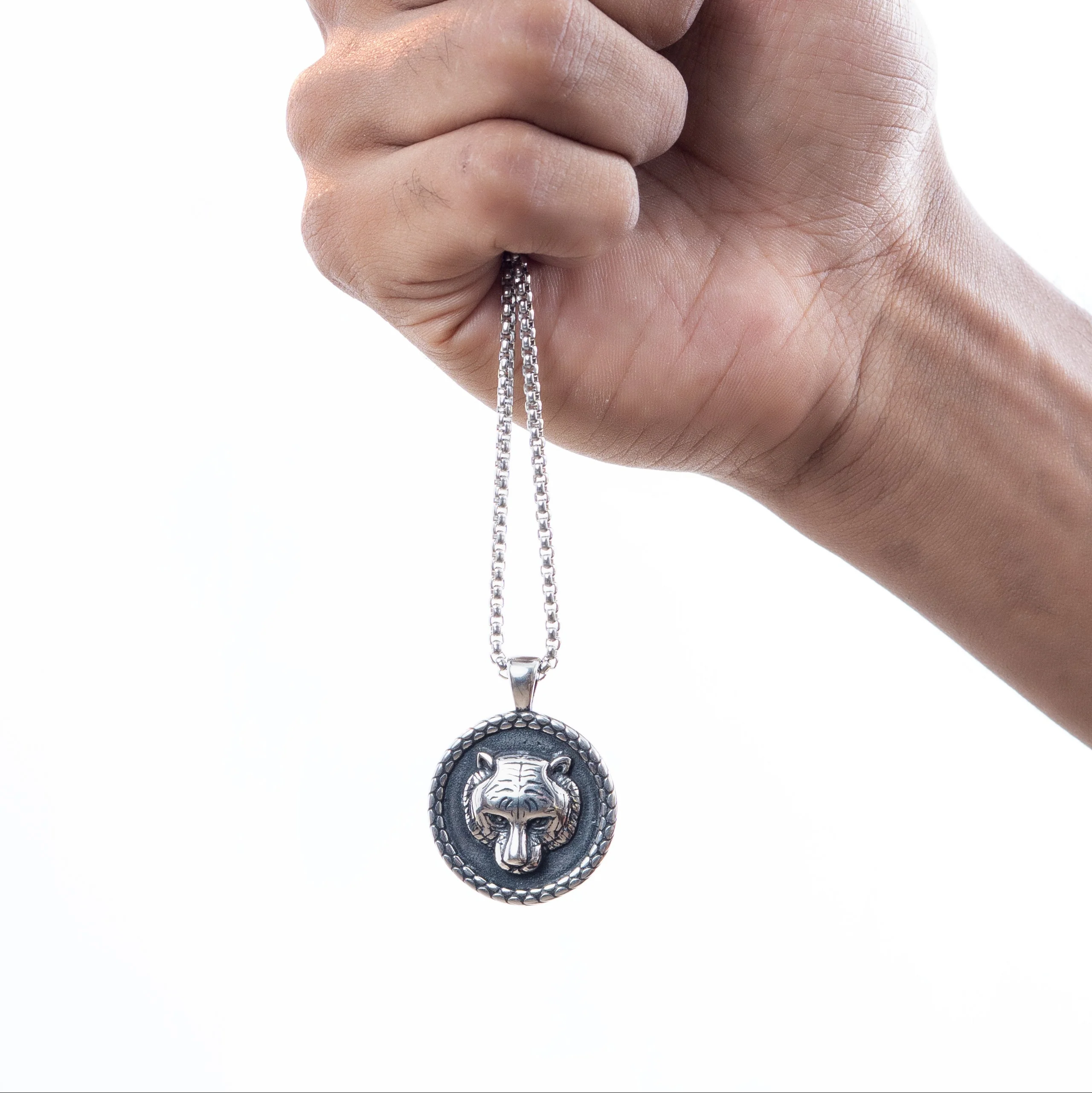 BEAR PENDANT - Image 4