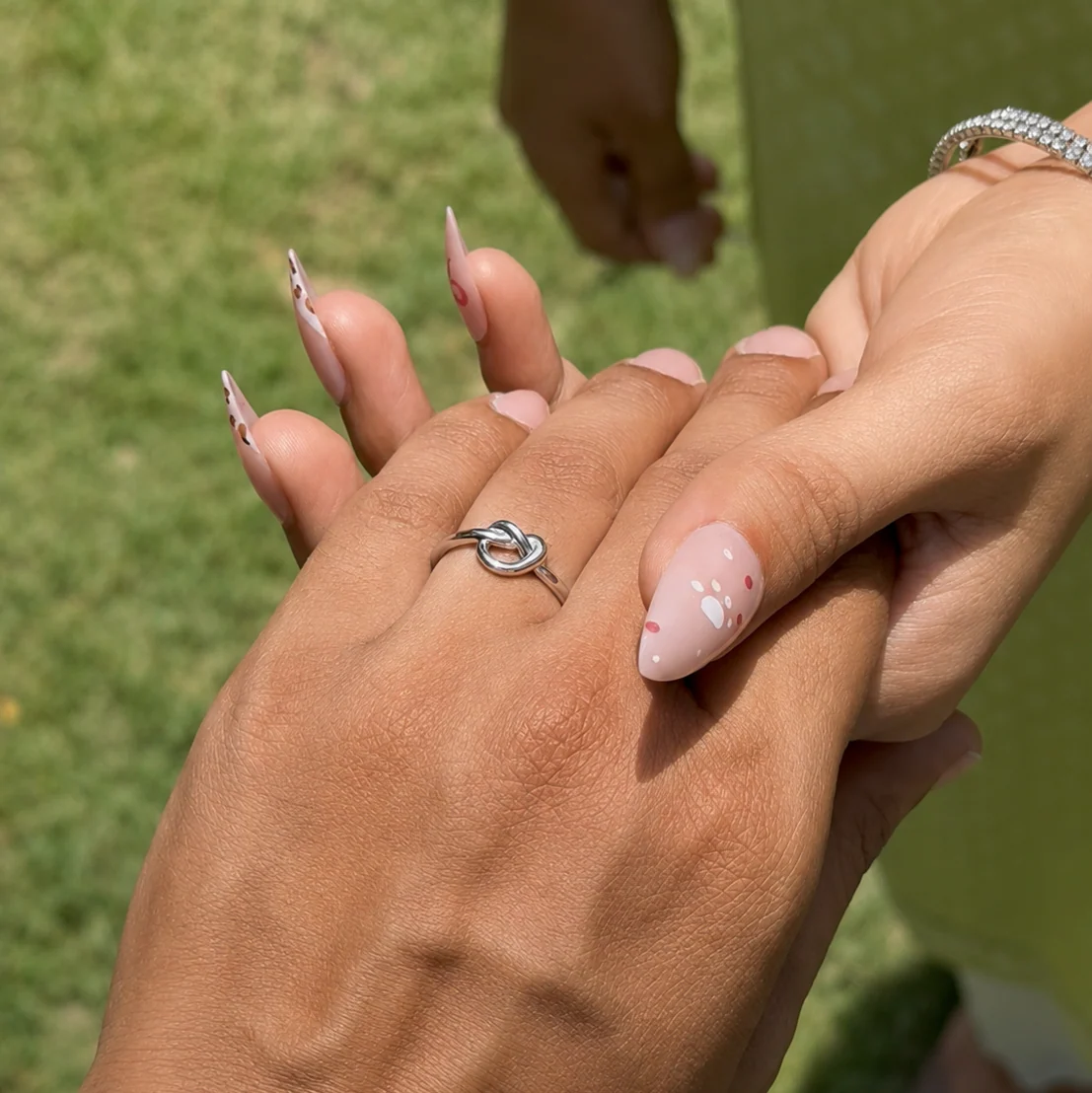 Infinity Knot Couple Rings - Image 4