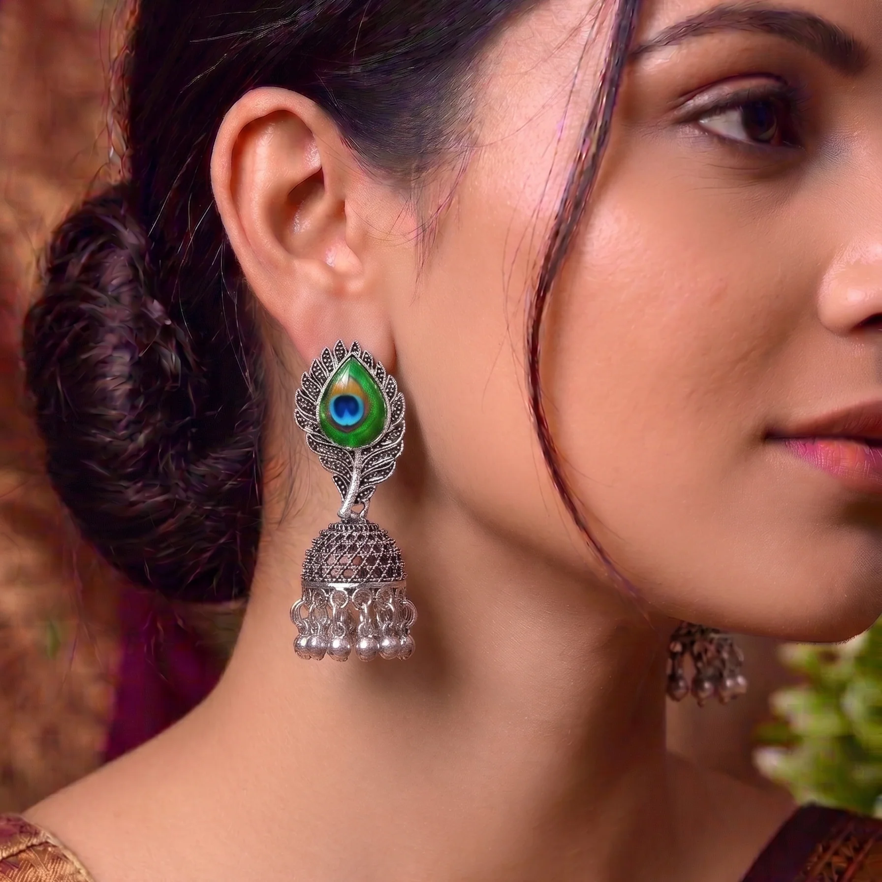 Personalised 12 Jhumka Box with Mirror - Image 10