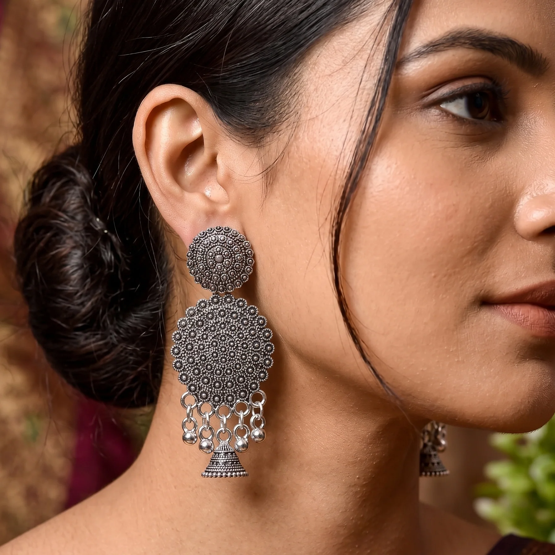 Personalised 12 Jhumka Box with Mirror - Image 13