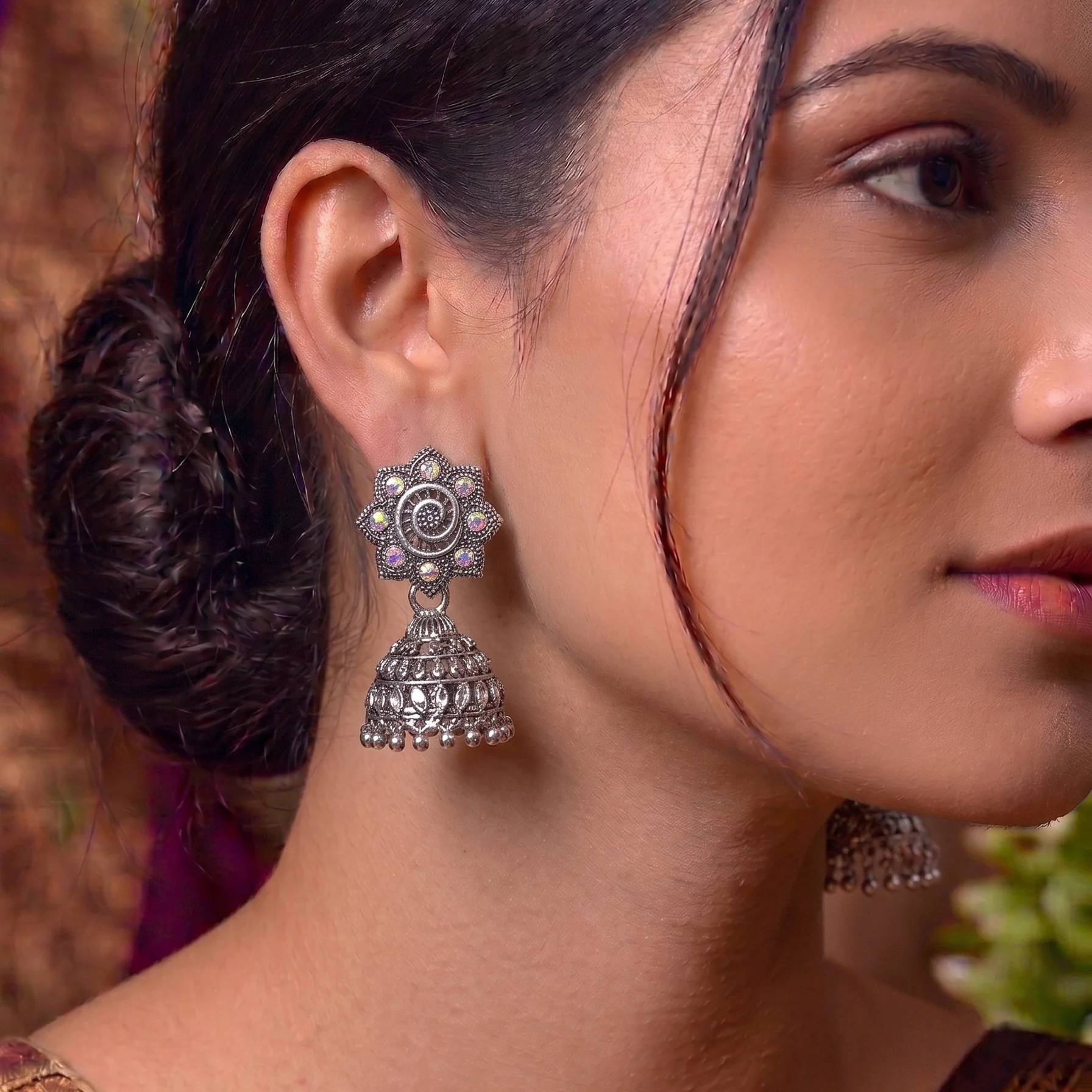 Personalised 12 Jhumka Box with Mirror - Image 17